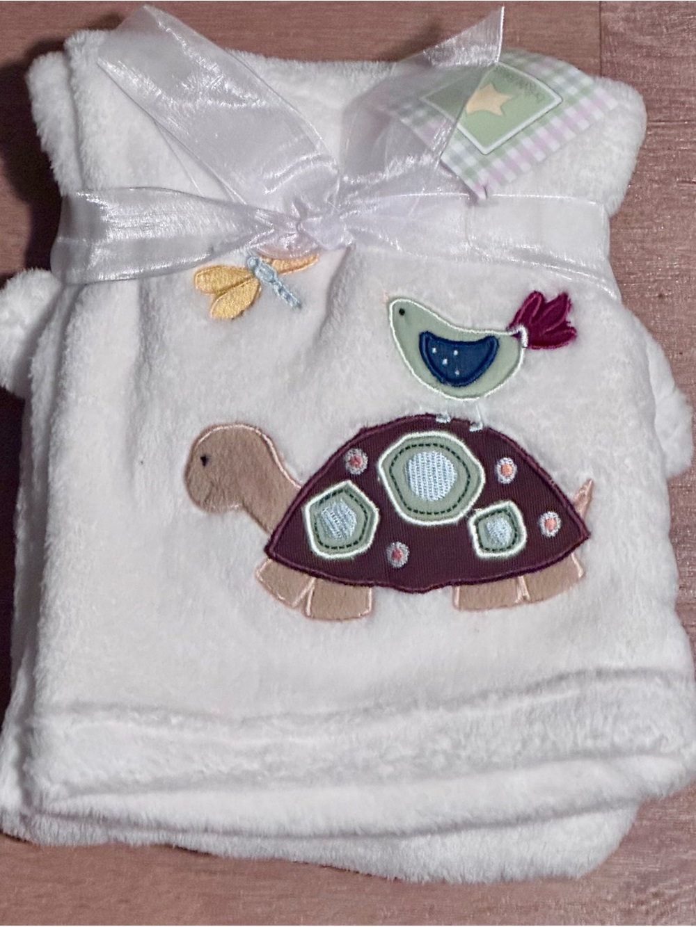 Boa Blanket Plush Off-White Turtle, Bird, Dragonfly  Baby Blanket, NEW